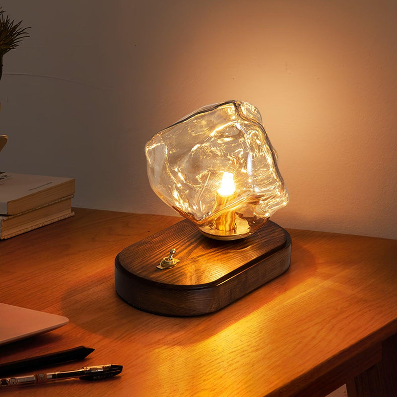 Bordslamp I Glas Med Issten