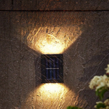 Apliques LED solares inalámbricos de lujo - ¡Crea el ambiente perfecto en tu jardín!