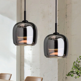 Pendellampa I Nordiskt Svart Glas