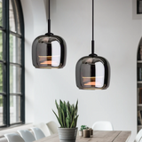 Pendellampa I Nordiskt Svart Glas